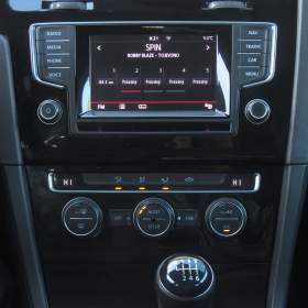 Foto inzerátu Volkswagen Golf 2.0 TDI