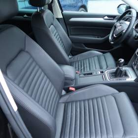 Foto inzerátu Volkswagen Passat 1.6 TDI