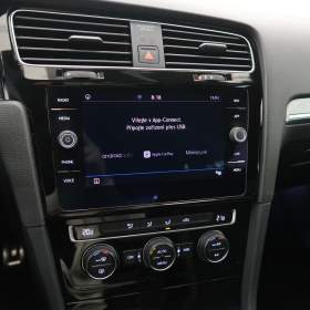 Foto inzerátu Volkswagen Golf 1.5 TSI