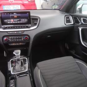 Foto inzerátu Kia ProCeed 1.5 T-GDI