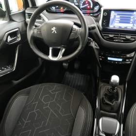 Foto inzerátu Peugeot 2008 1.2 PureTech