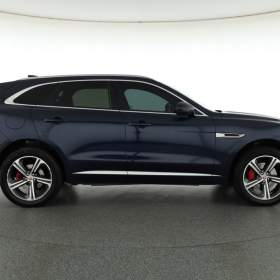 Foto inzerátu Jaguar F-Pace 30d AWD