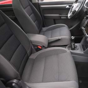 Foto inzerátu Volkswagen Touran 2.0 TDI