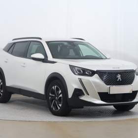 Foto inzerátu Peugeot 2008 1.2 PureTech