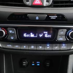 Foto inzerátu Hyundai i30 Fastback 1.4 T-GDI