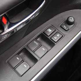 Foto inzerátu Suzuki SX4 S-Cross 1.4 BoosterJet