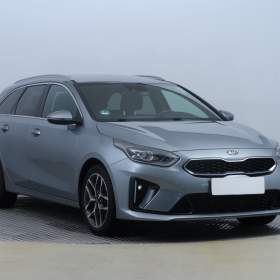 Kia Ceed 1.5 T- GDI MHEV / 19646147