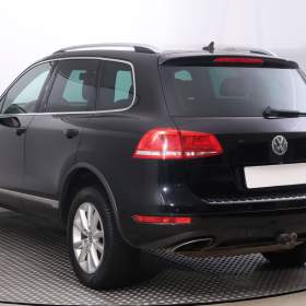 Foto inzerátu Volkswagen Touareg 3.0 TDI