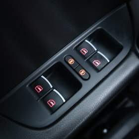 Foto inzerátu Volkswagen Touareg 3.0 TDI