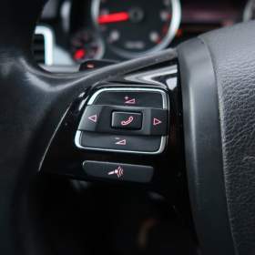 Foto inzerátu Volkswagen Touareg 3.0 TDI