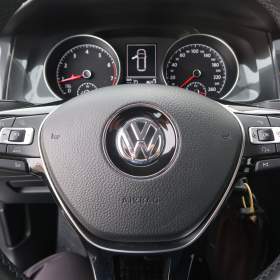Foto inzerátu Volkswagen Golf 1.4 TSI