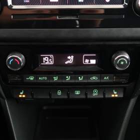 Foto inzerátu Škoda Rapid 1.0 TSI