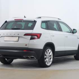 Foto inzerátu Škoda Karoq 1.5 TSI