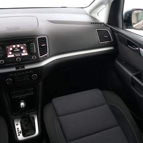 Foto inzerátu Volkswagen Sharan 2.0 TDI