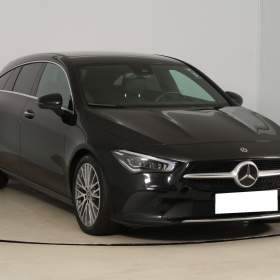 Mercedes- Benz CLA 200 / 19646766