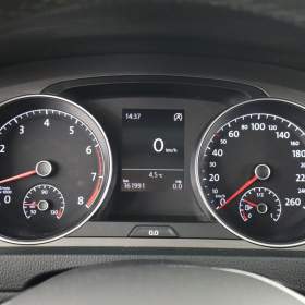 Foto inzerátu Volkswagen Golf 1.4 TSI