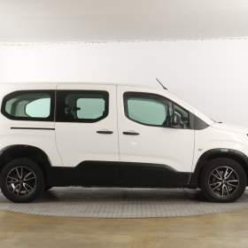 Foto inzerátu Peugeot Rifter 1.2 PureTech