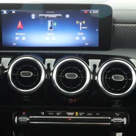 Foto inzerátu Mercedes-Benz CLA 200