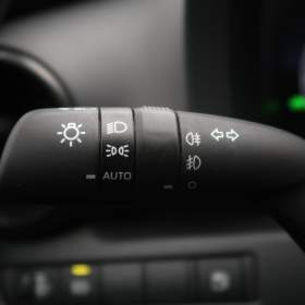 Foto inzerátu Toyota C-HR 1.8 Hybrid