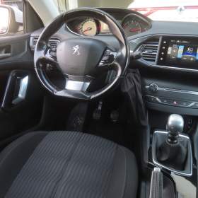 Foto inzerátu Peugeot 308 1.6 BlueHDi