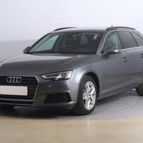Foto inzerátu Audi A4 2.0 TDI