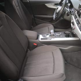 Foto inzerátu Audi A4 2.0 TDI