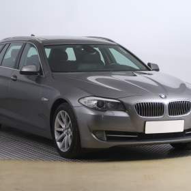 BMW Řada 5 530d / 19648026