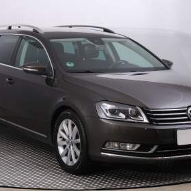Foto inzerátu Volkswagen Passat 2.0 TDI