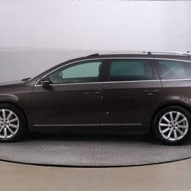 Foto inzerátu Volkswagen Passat 2.0 TDI