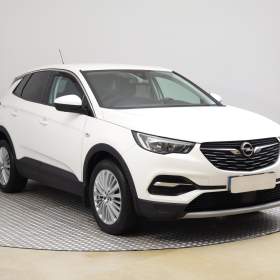 Foto inzerátu Opel Grandland 1.2 Turbo