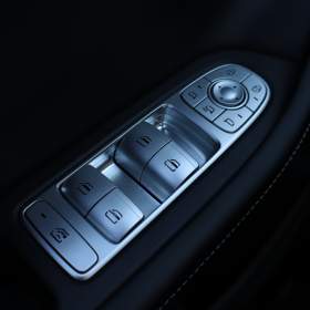 Foto inzerátu Omoda 5 1.6 T