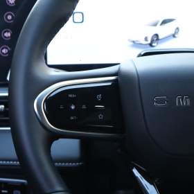 Foto inzerátu Omoda 5 1.6 T