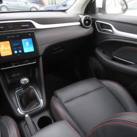 Foto inzerátu MG ZS SUV 1.5