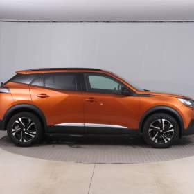 Foto inzerátu Peugeot 2008 1.2 PureTech