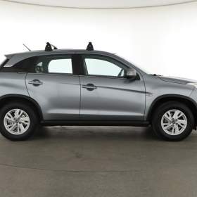 Foto inzerátu Citroën C4 Aircross 1.6 HDi