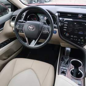 Toyota Camry 2.5 Hybrid / 19648421