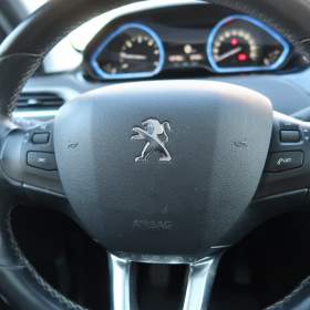 Foto inzerátu Peugeot 2008 1.6 BlueHDi