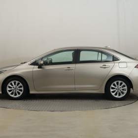 Foto inzerátu Toyota Corolla 1.5 VVT-i