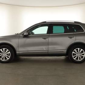 Foto inzerátu Volkswagen Touareg 3.0 TDI