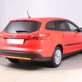 Foto inzerátu Ford Focus 1.6 i