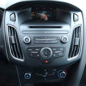 Foto inzerátu Ford Focus 1.6 i