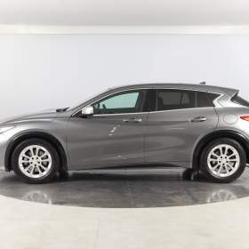 Foto inzerátu Infiniti Q30 2.0t