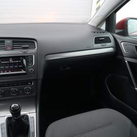 Foto inzerátu Volkswagen Golf 1.2 TSI