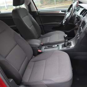 Foto inzerátu Volkswagen Golf 1.2 TSI