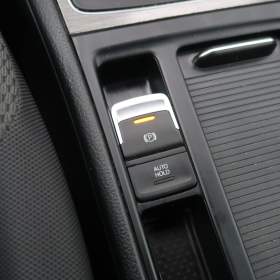 Foto inzerátu Volkswagen Golf 1.2 TSI