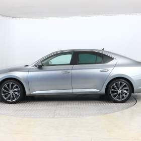 Foto inzerátu Škoda Superb 2.0 TDI