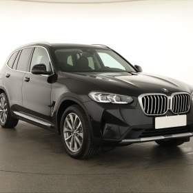 BMW X3 xDrive20i / 19650391