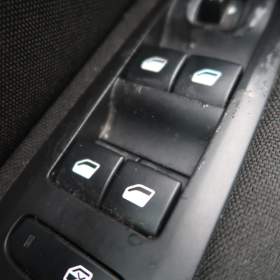 Foto inzerátu Peugeot 308 1.6 e-HDi