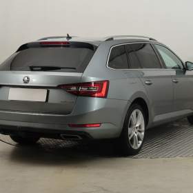 Foto inzerátu Škoda Superb 2.0 TDI