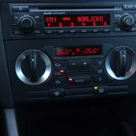 Foto inzerátu Audi A3 1.6 FSI